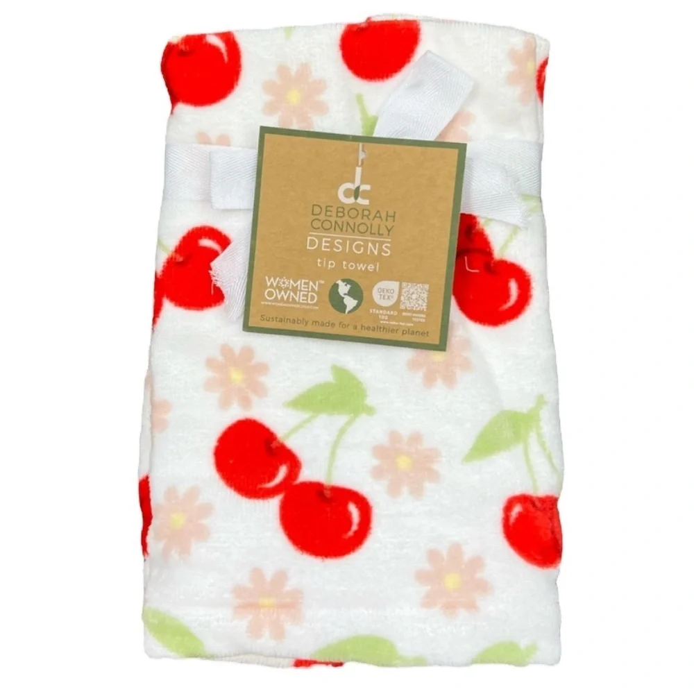 Deborah Connolly - ‘’Cherries’ bath towel set. NWT